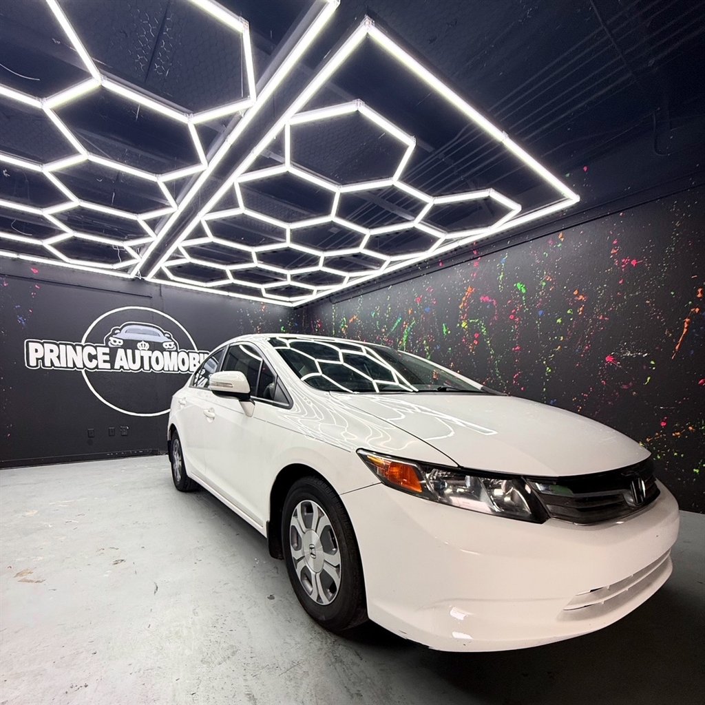 2012 Honda Civic Hybrid w/Leather w/Navi photo