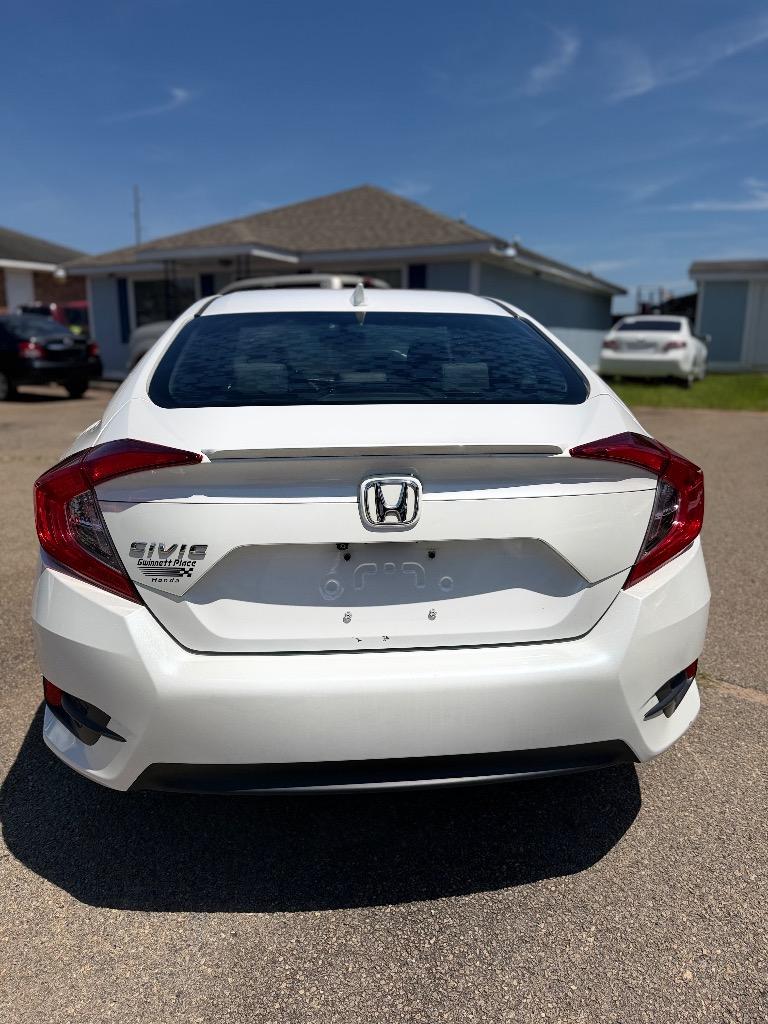 2016 Honda Civic - $13,597