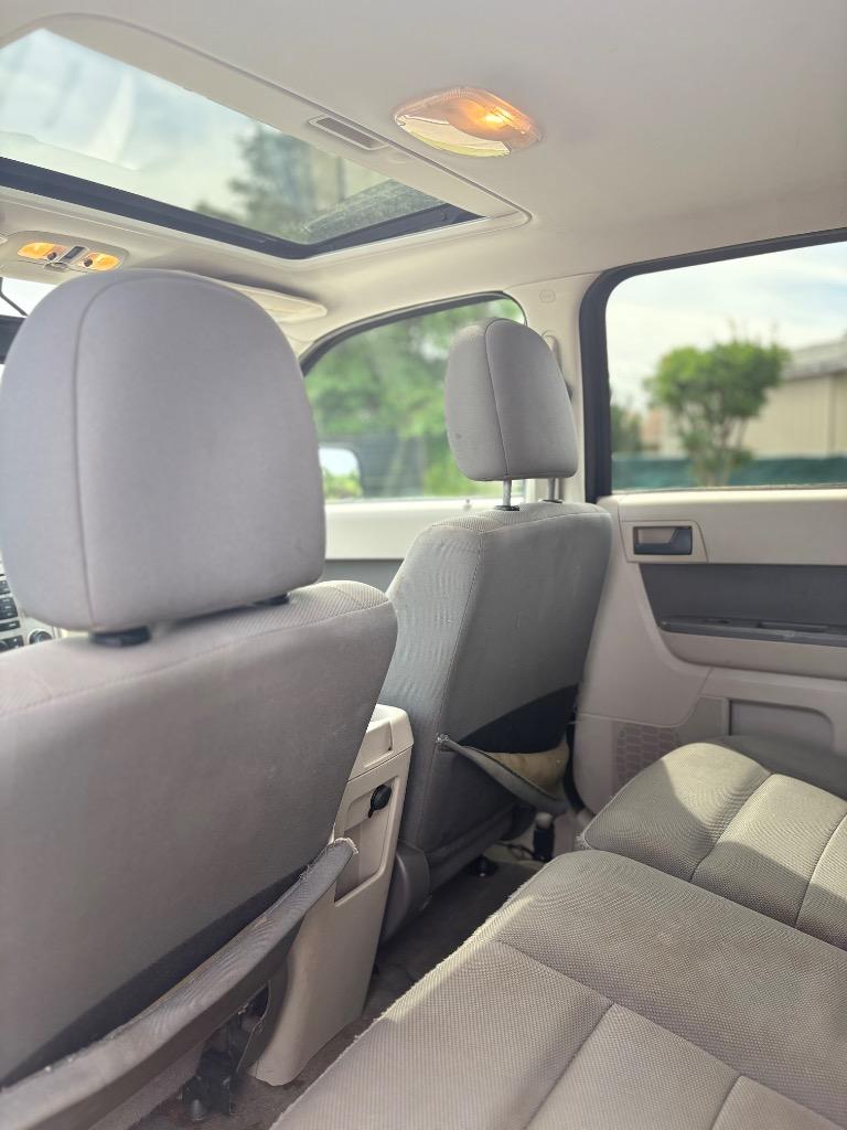 2009 Ford Escape XLT photo