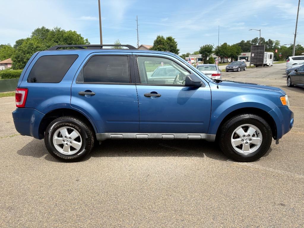 2009 Ford Escape XLT photo