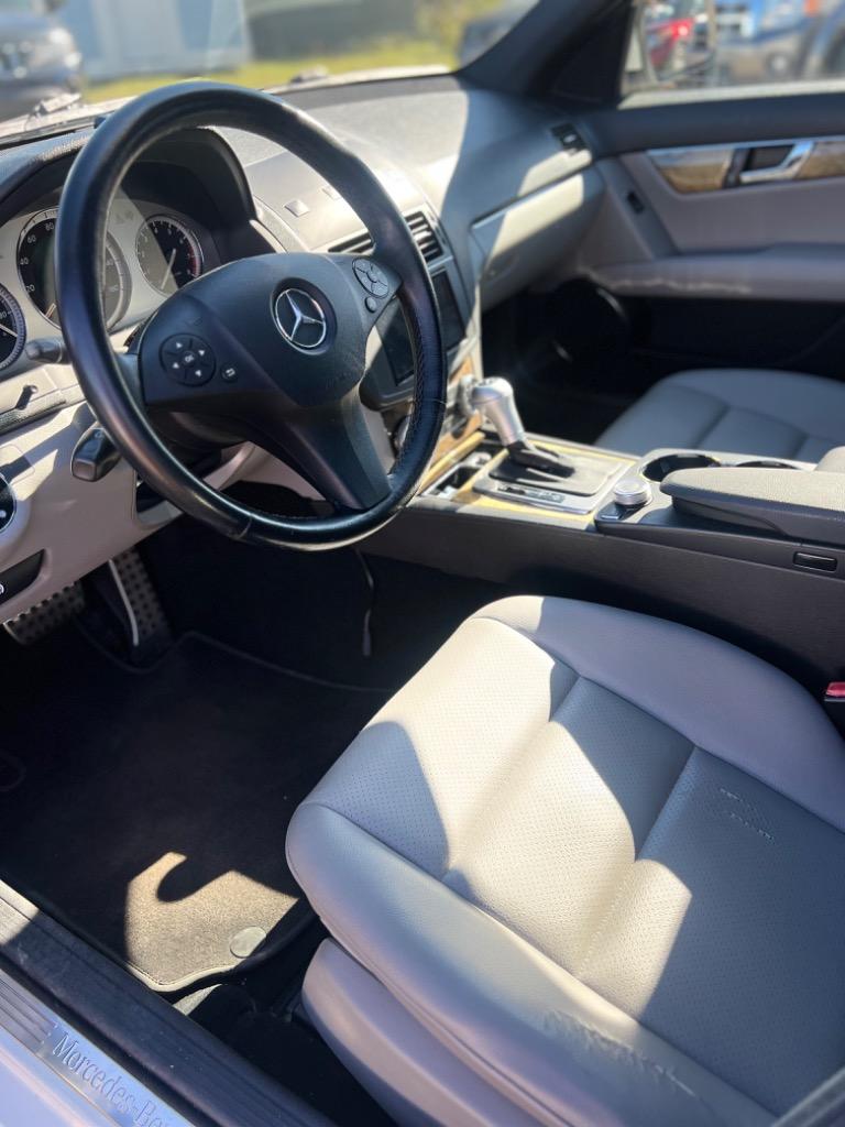 2008 Mercedes-Benz C-Class C350 photo