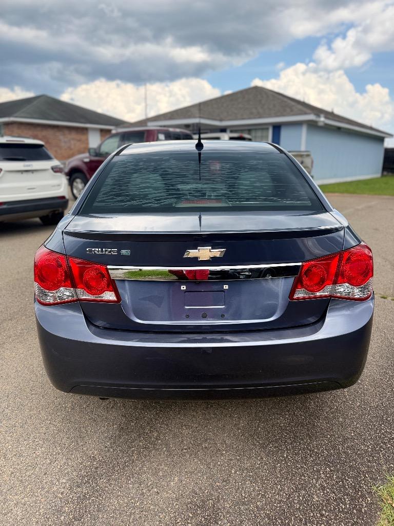 2013 Chevrolet Cruze - $6,775