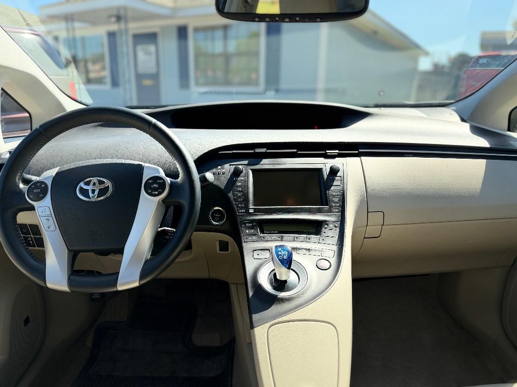2010 Toyota Prius - $9,499