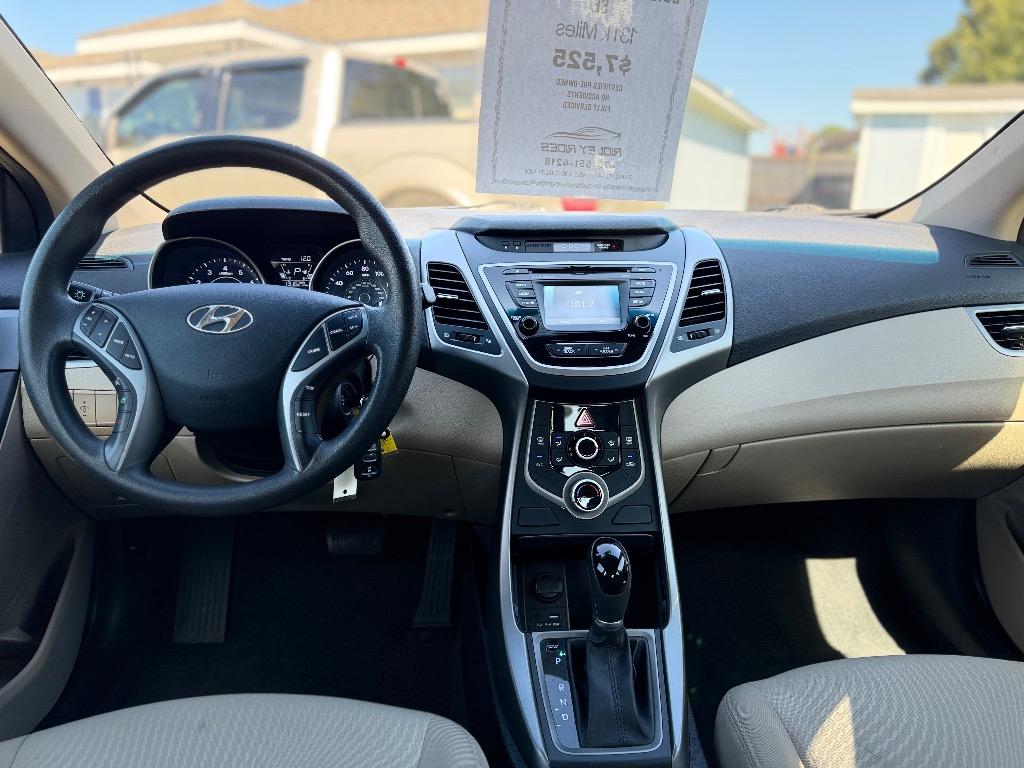 2016 Hyundai Elantra - $7,525