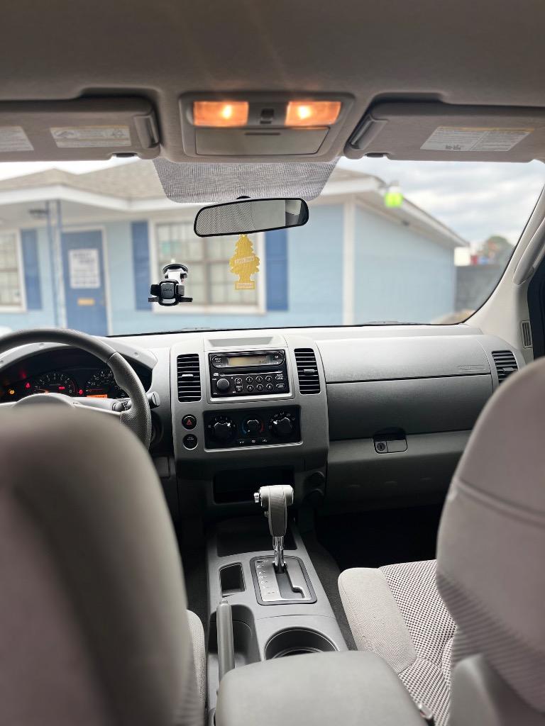 2007 Nissan Frontier SE photo