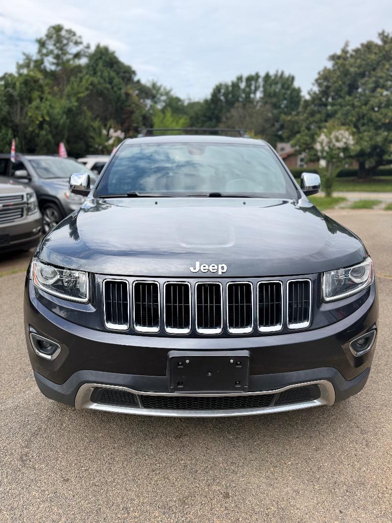 2015 Jeep Cherokee - $13,375