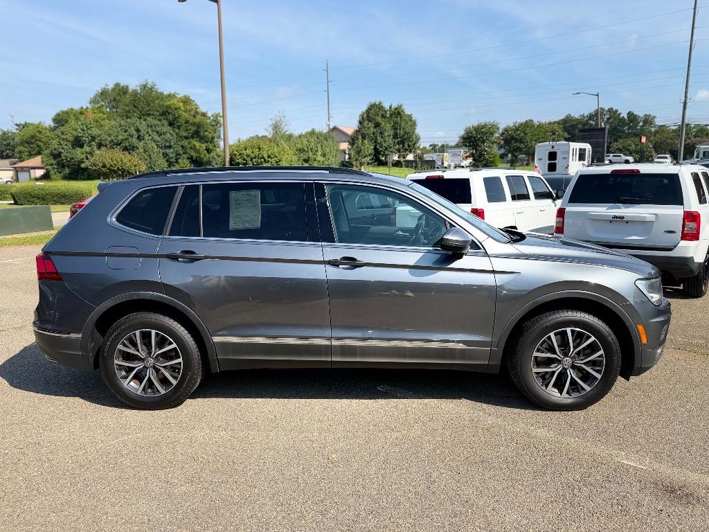 2018 Volkswagen Tiguan - $11,795
