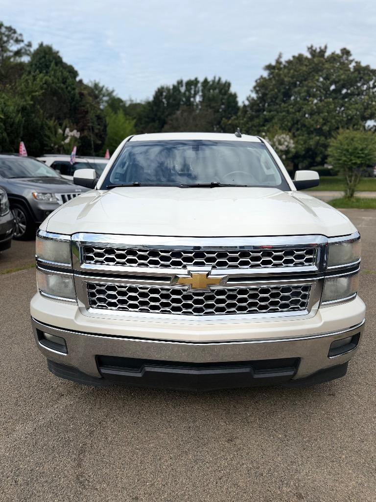 2015 Chevrolet Silverado - $14,995