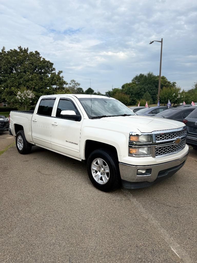 2015 Chevrolet Silverado - $14,995