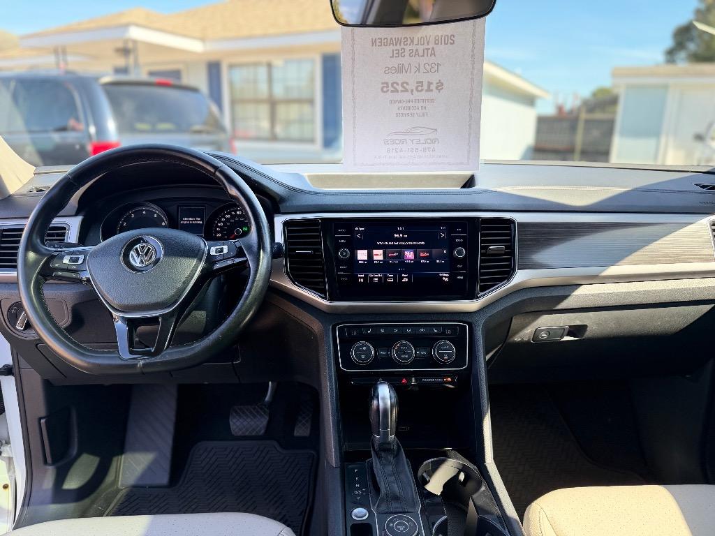 2018 Volkswagen Atlas - $15,225