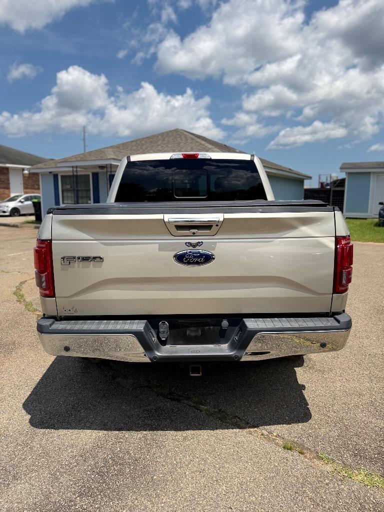 2017 Ford F-150 - $22,695