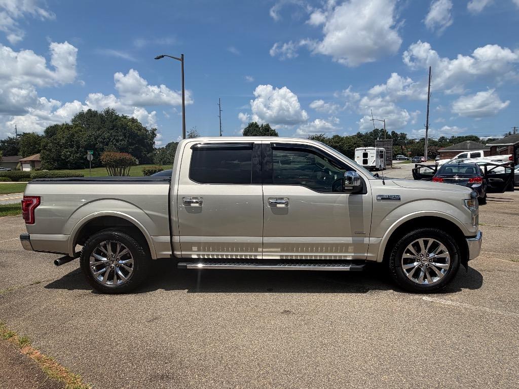 2017 Ford F-150 - $22,695