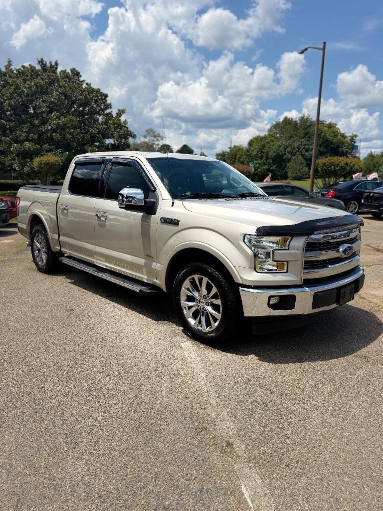 2017 Ford F-150 - $22,695