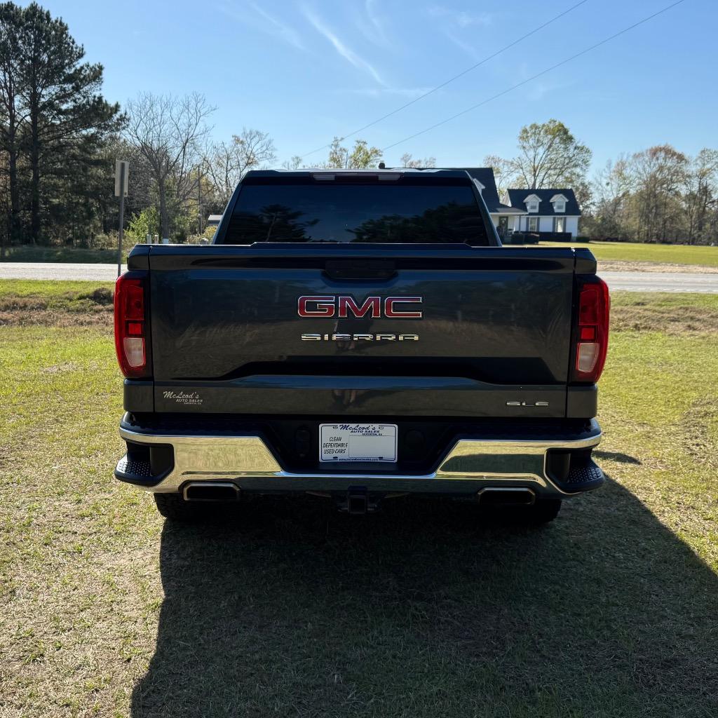 2020 GMC Sierra 1500 SLE photo