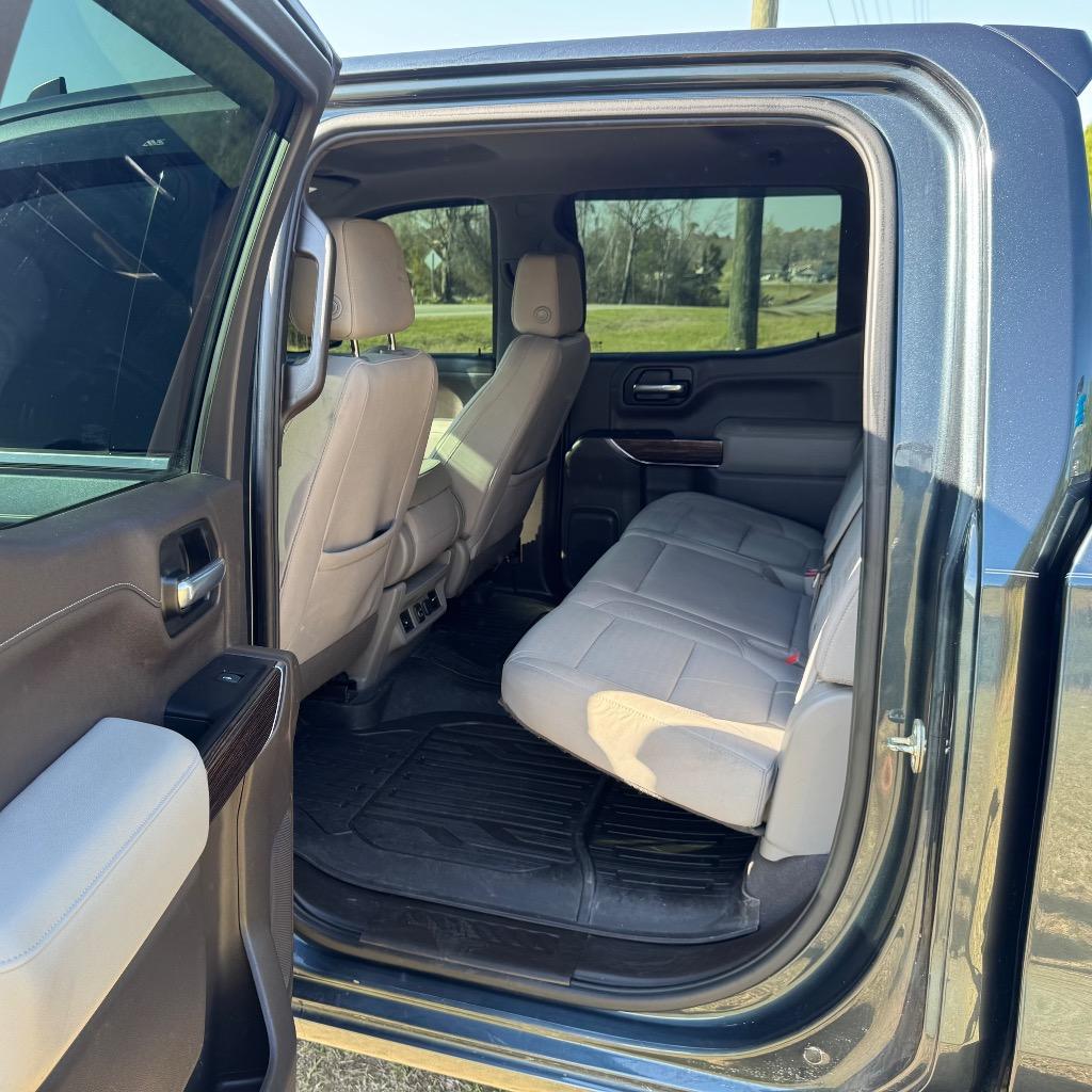 2020 GMC Sierra 1500 SLE photo