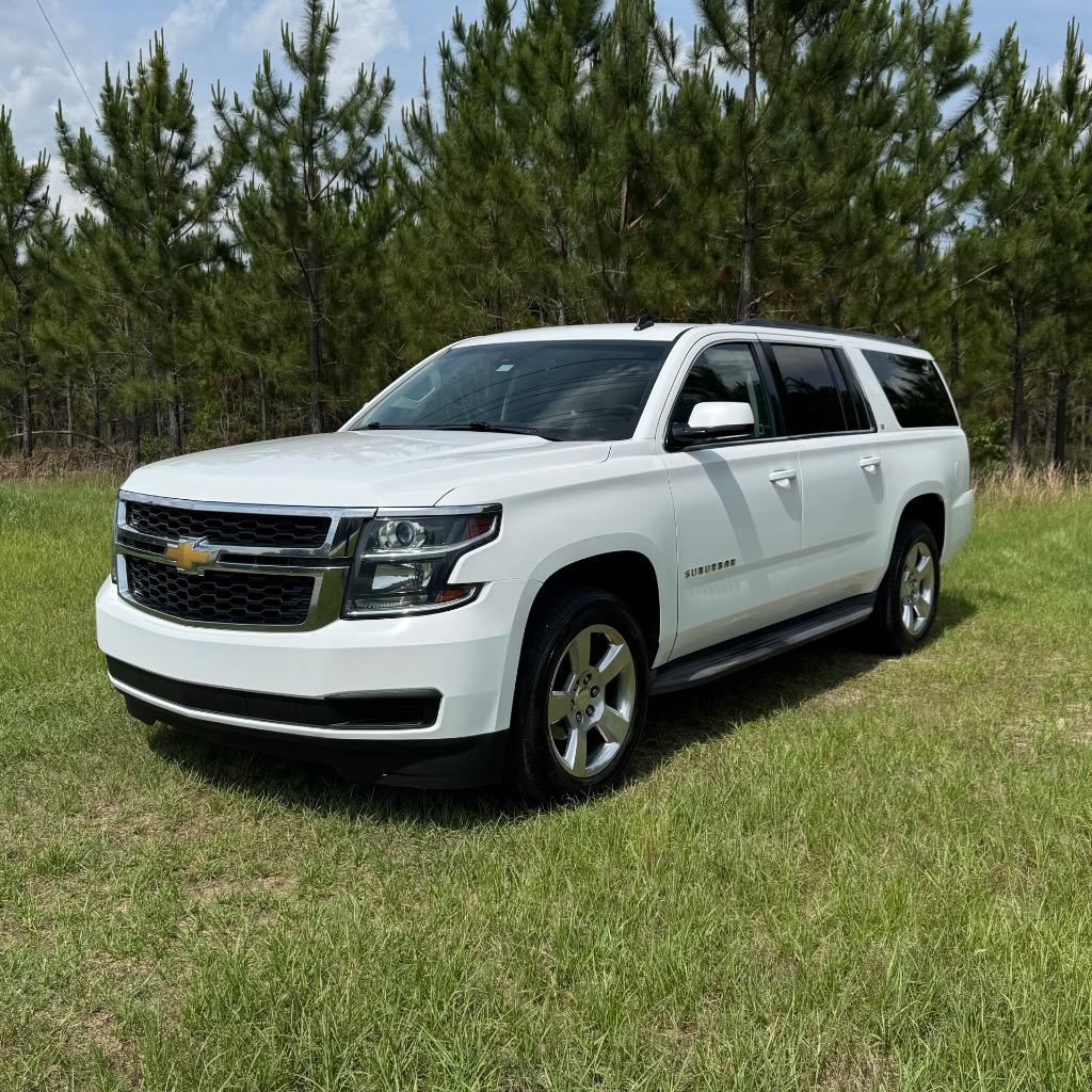 2015 Chevrolet Suburban LT 1500 photo