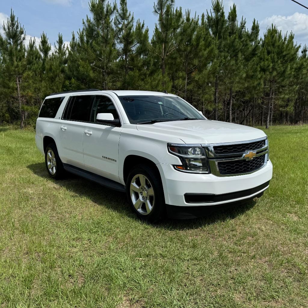 2015 Chevrolet Suburban LT 1500 photo