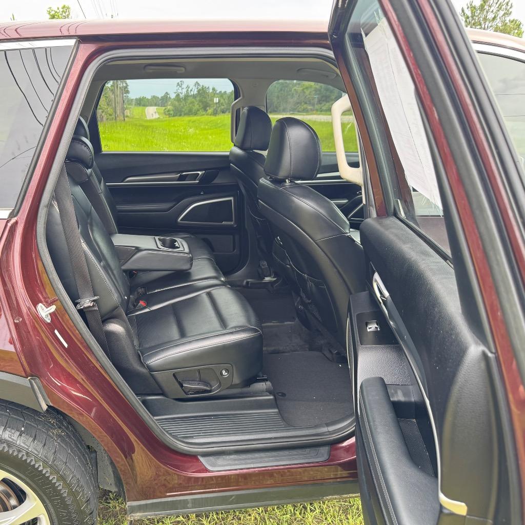 2020 Kia Telluride LX photo
