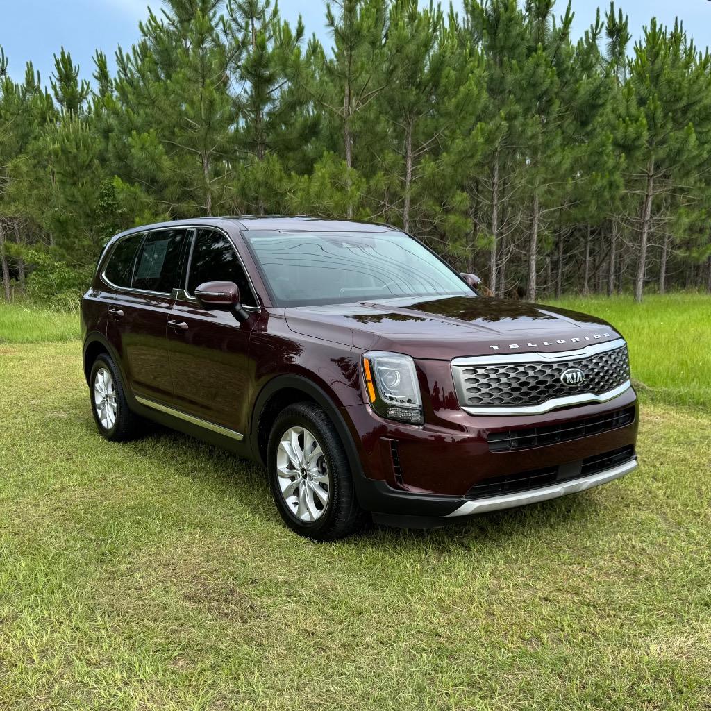 2020 Kia Telluride LX photo