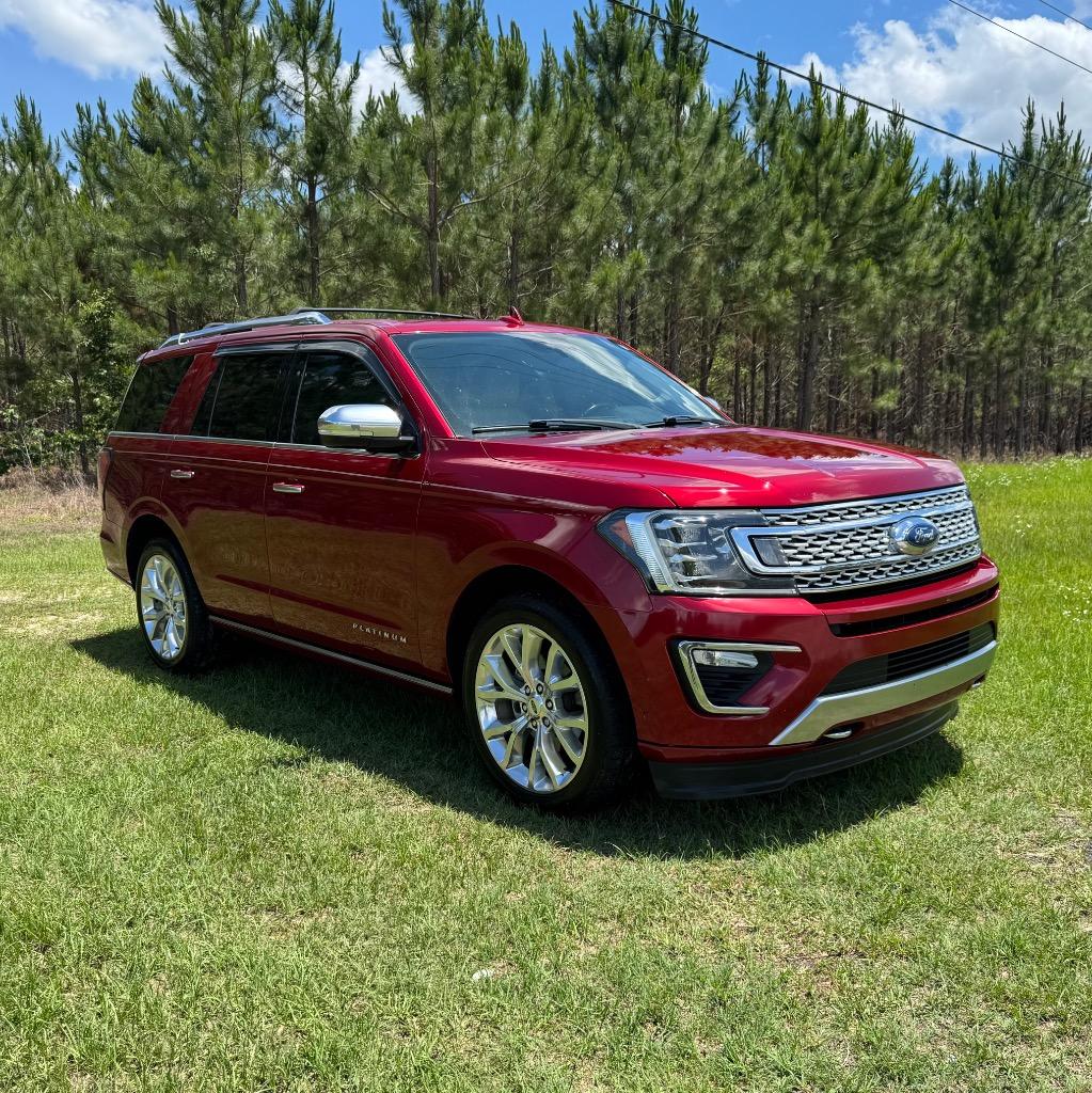 2019 Ford Expedition - $24,900