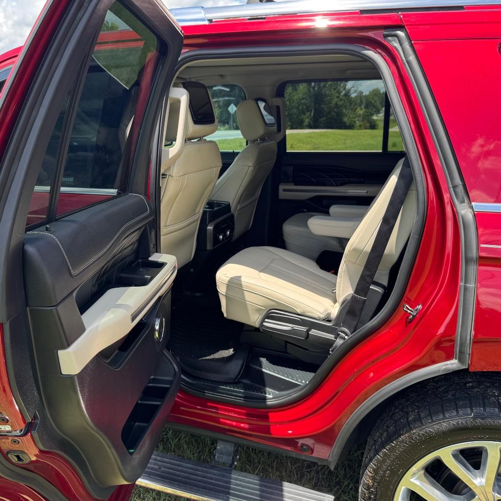 2019 Ford Expedition - $24,900