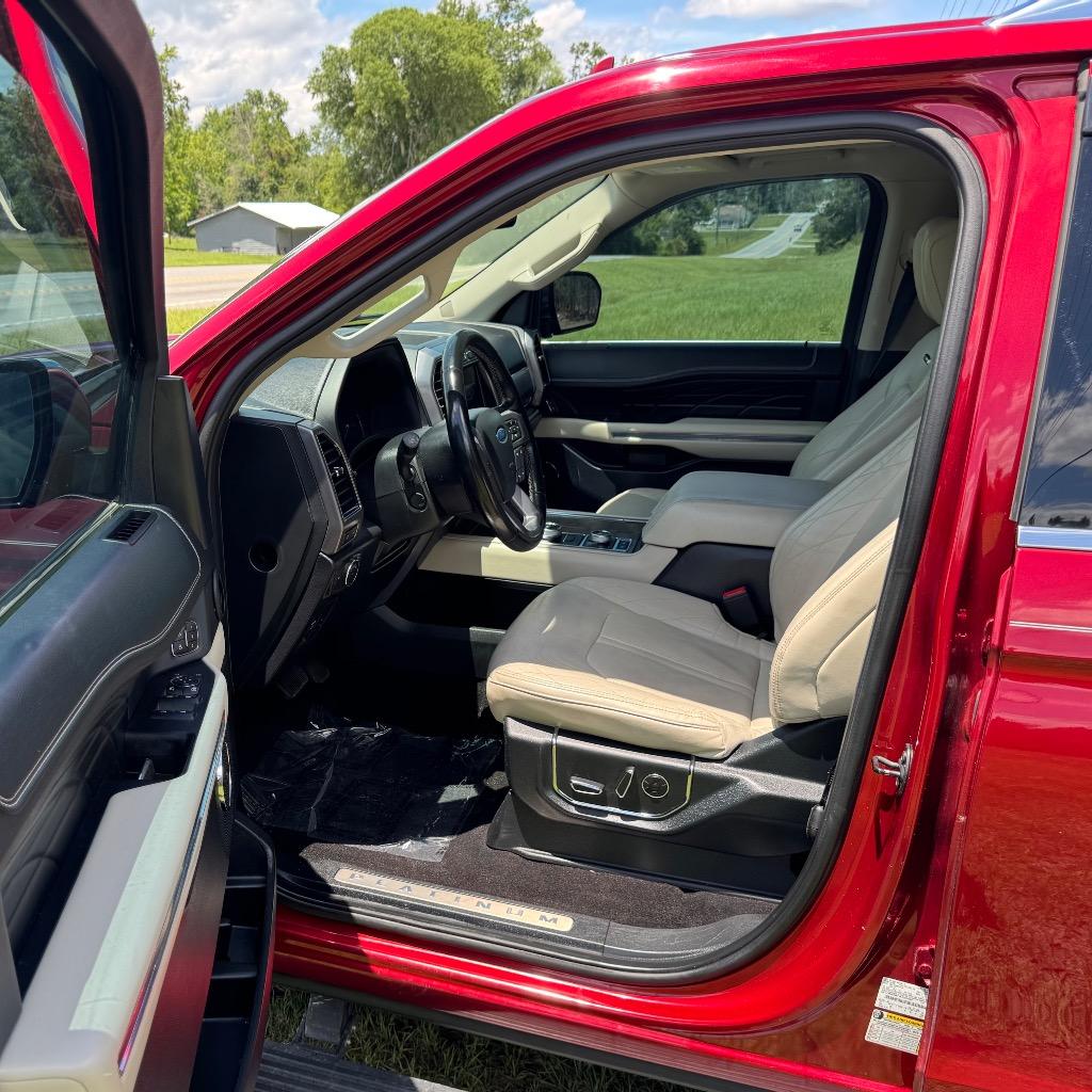 2019 Ford Expedition - $24,900