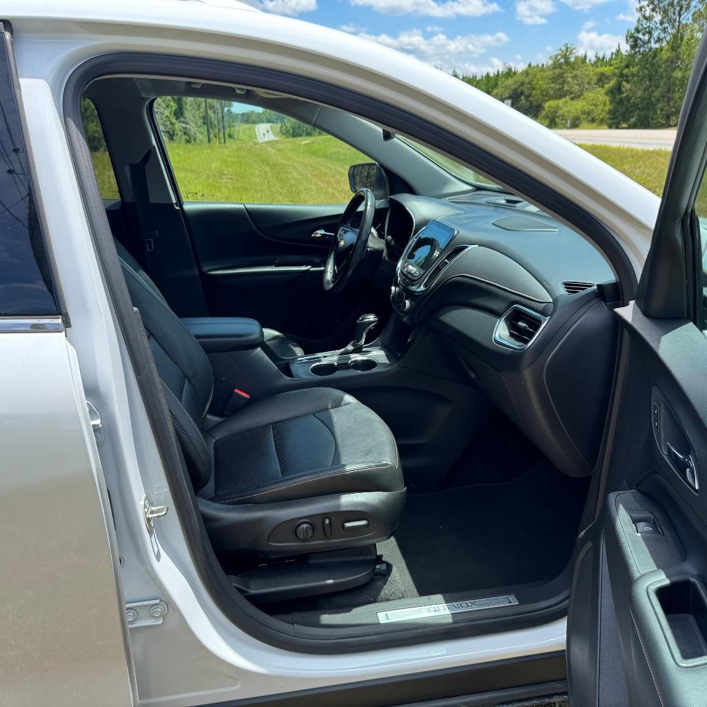 2020 Chevrolet Equinox - $11,900