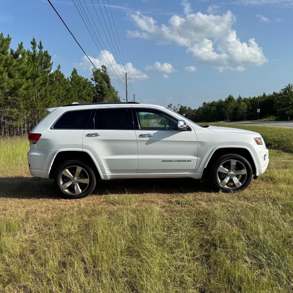 2014 Jeep Cherokee - $12,900