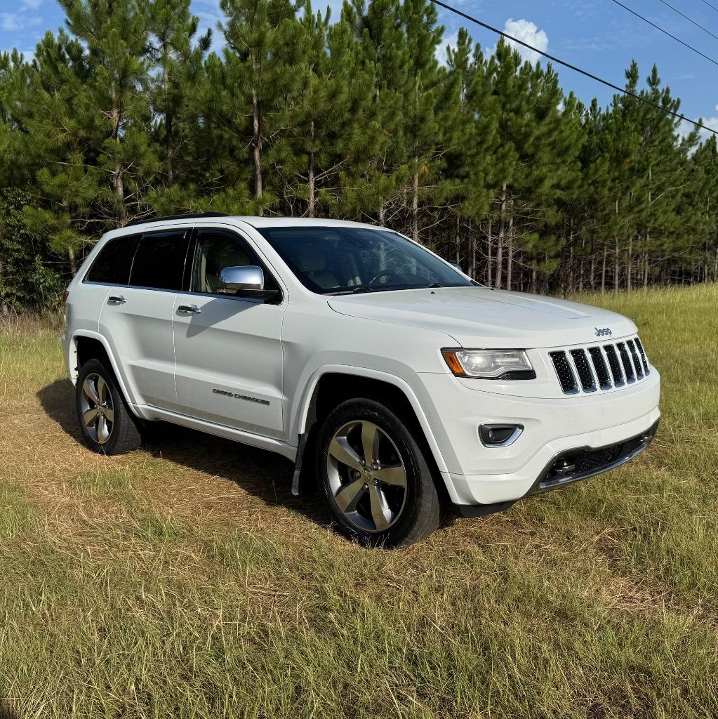 2014 Jeep Cherokee - $12,900