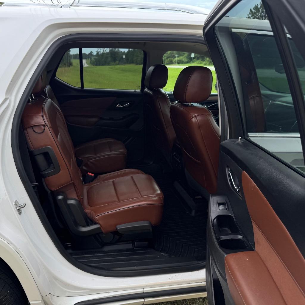 2018 Chevrolet Traverse - $16,500