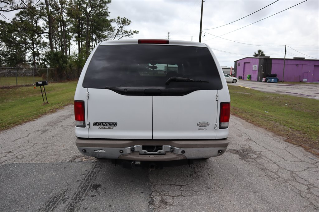 2001 Ford Excursion Limited photo