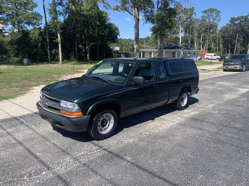 2003 Chevrolet S-10 Pickup - $5,995