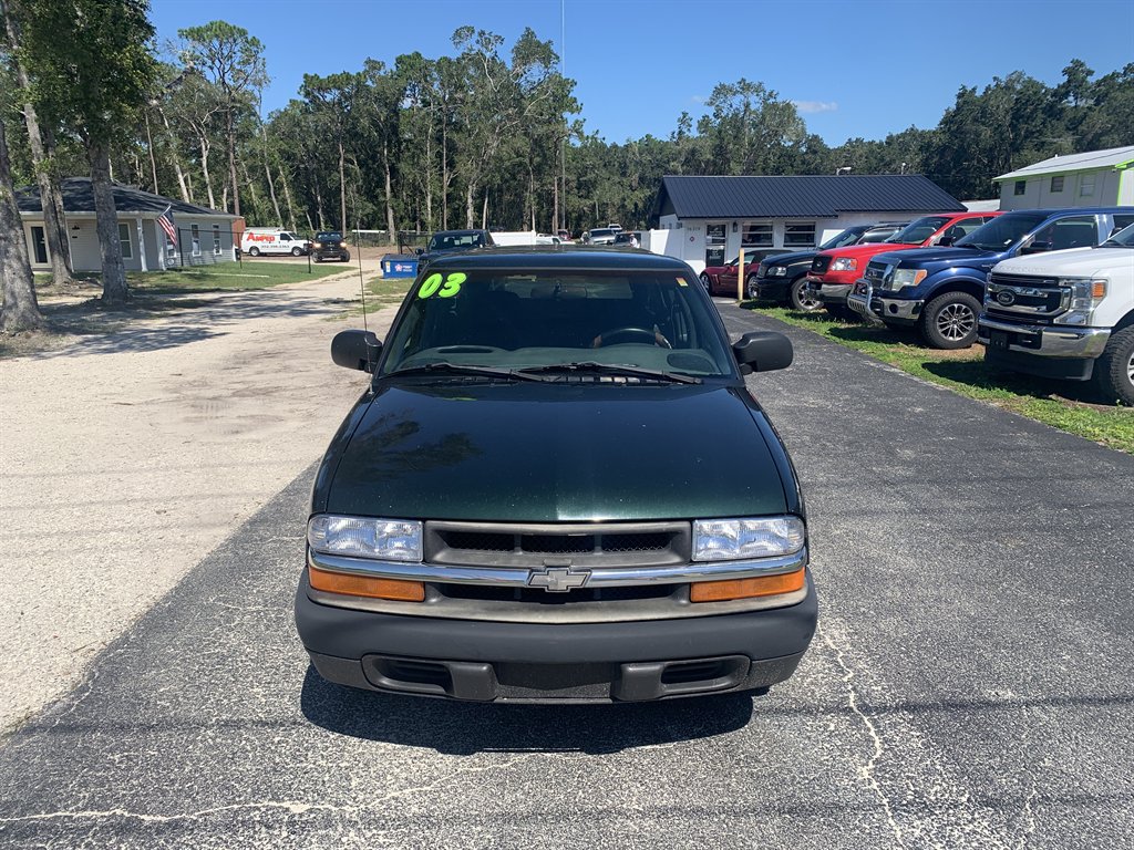 2003 Chevrolet S-10 Pickup - $5,995