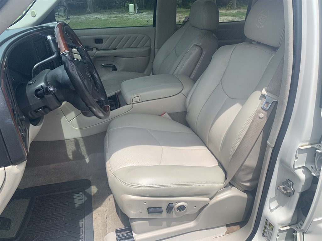 2004 Cadillac Escalade - $5,395