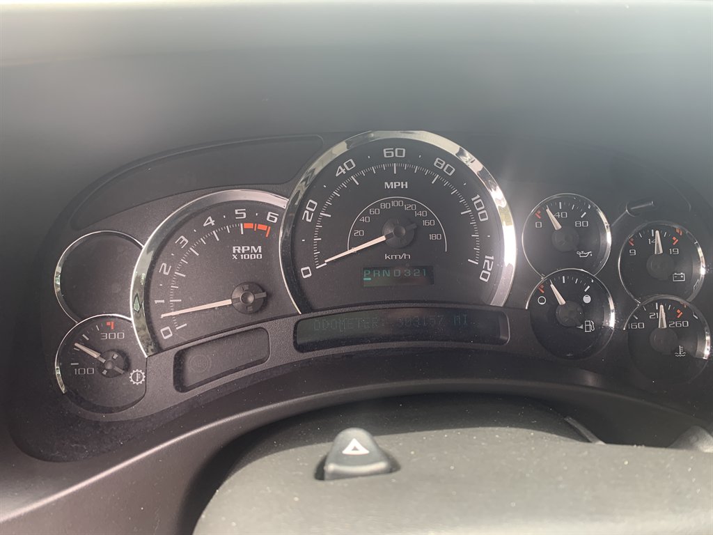 2004 Cadillac Escalade - $5,395