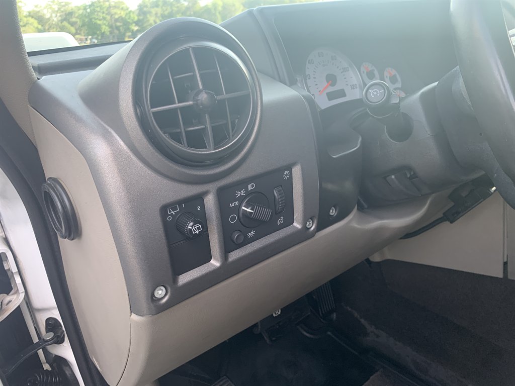 2004 HUMMER H2 - $10,595