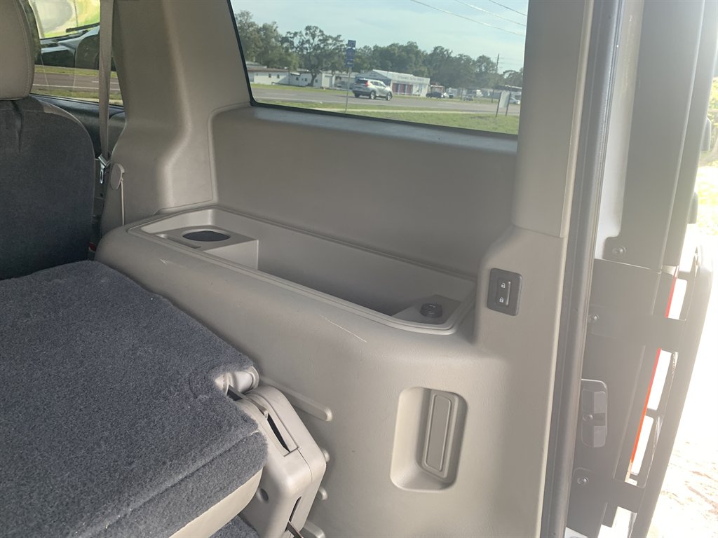 2004 HUMMER H2 - $10,595
