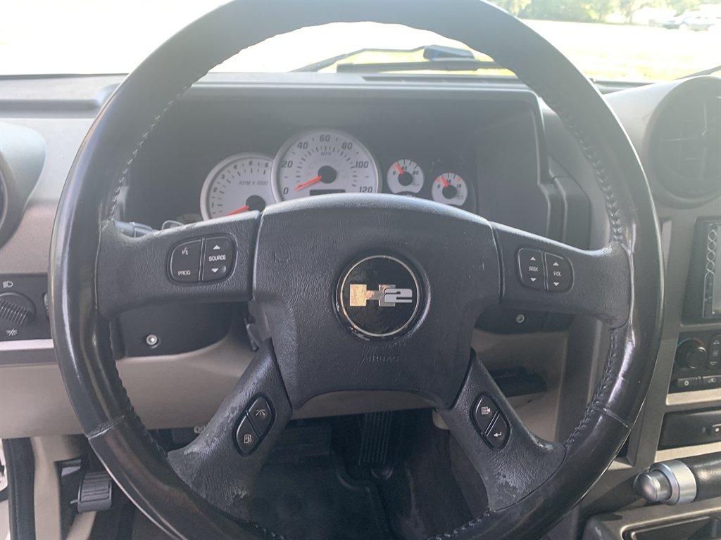 2004 HUMMER H2 - $10,595