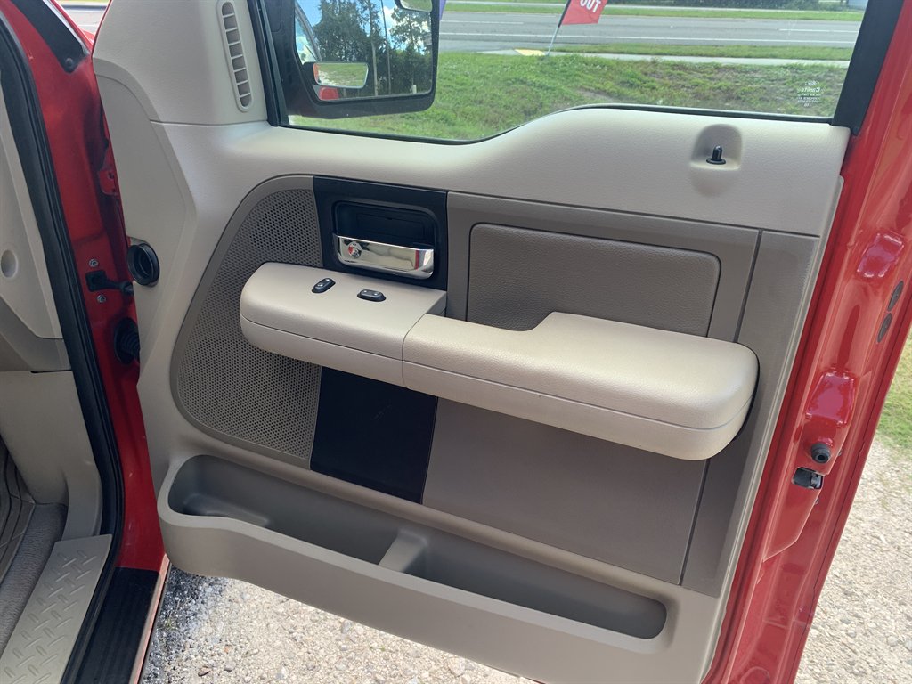 2004 Ford F-150 - $7,998