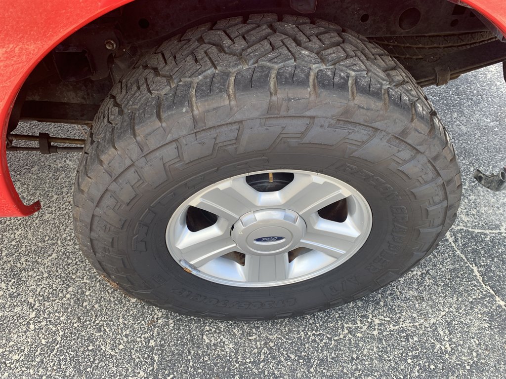 2004 Ford F-150 - $7,998