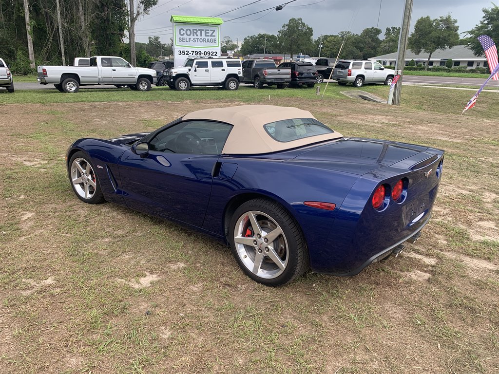 2005 Chevrolet Corvette - $21,595