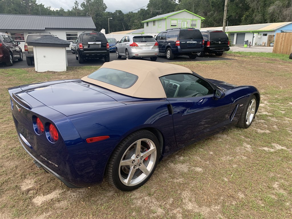 2005 Chevrolet Corvette - $21,595