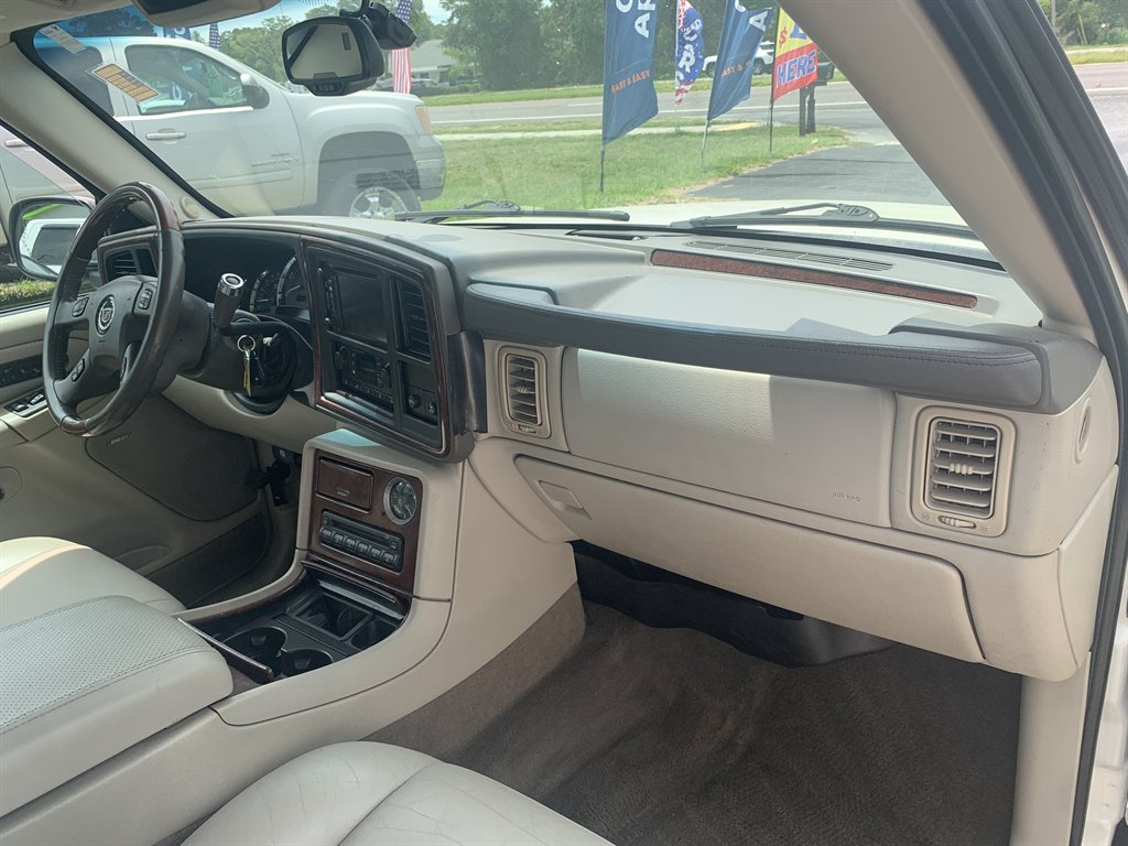 2005 Cadillac Escalade - $5,995