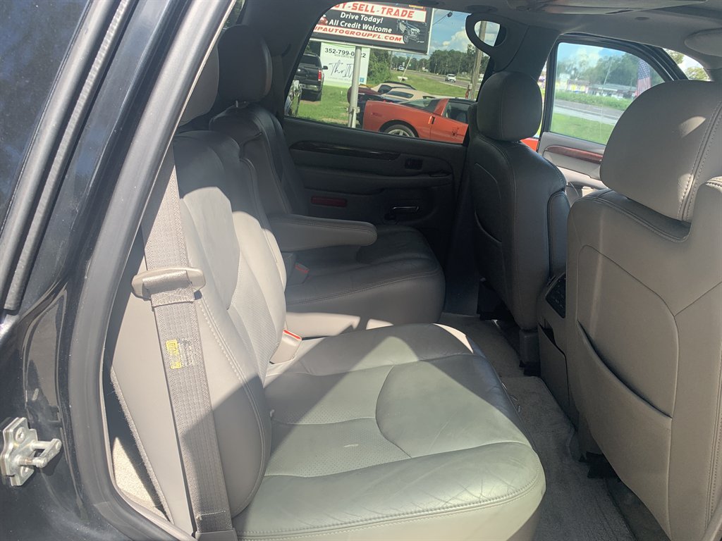 2006 Cadillac Escalade - $5,995