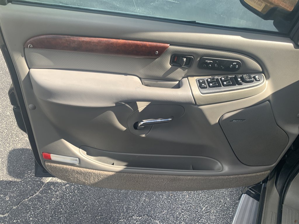 2006 Cadillac Escalade - $5,995