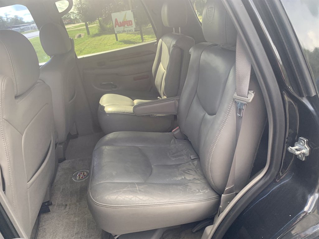 2006 Cadillac Escalade - $5,995