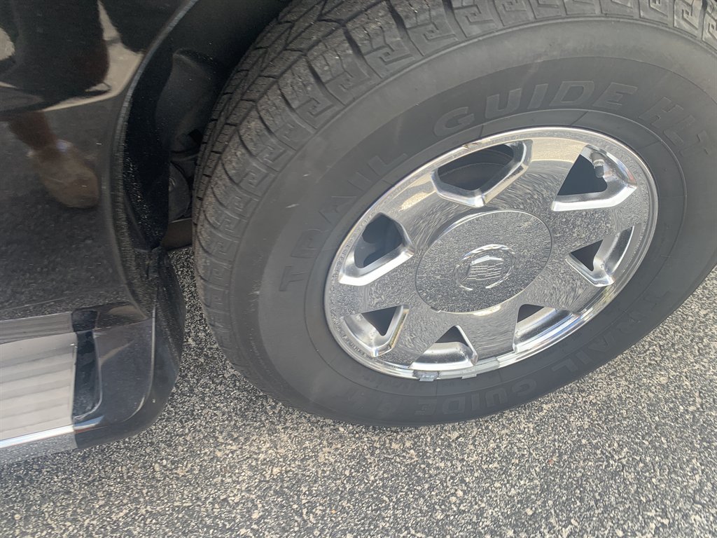 2006 Cadillac Escalade - $5,995