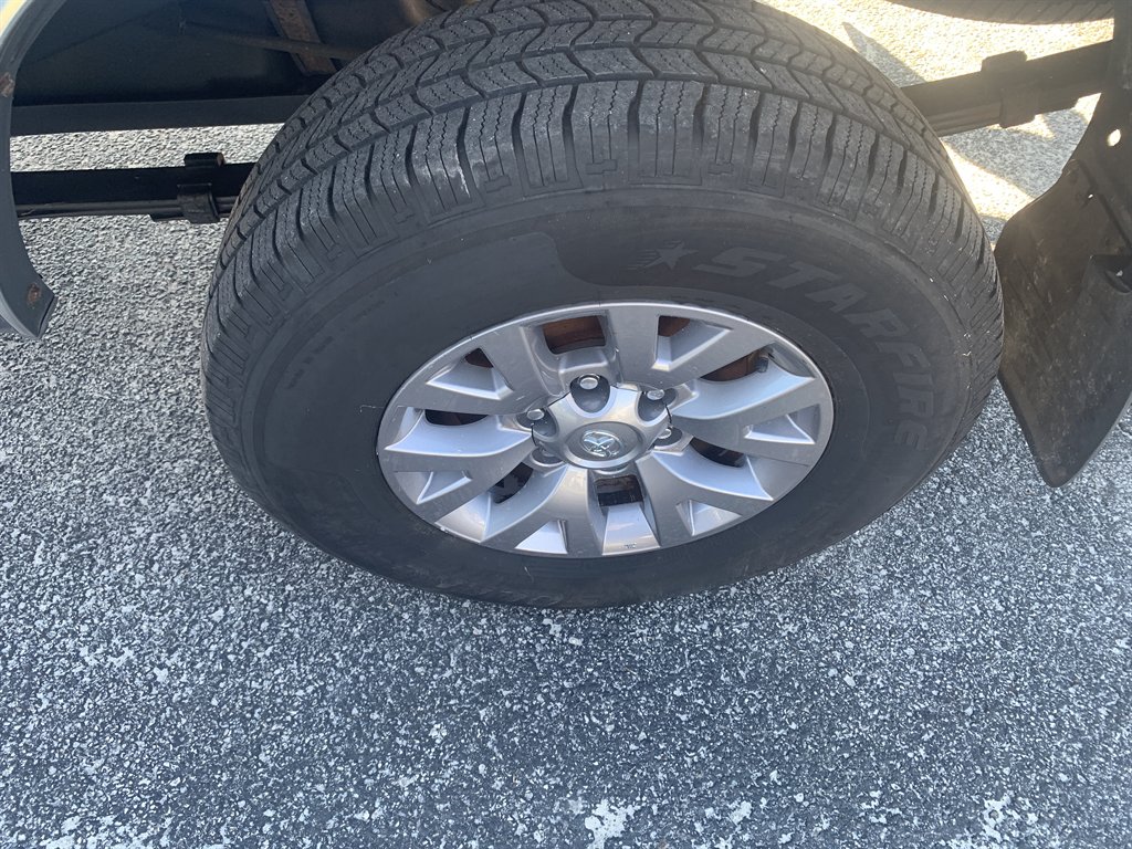 2006 Toyota Tundra - $9,595