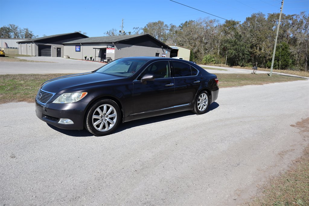 2008 Lexus LS 460 photo