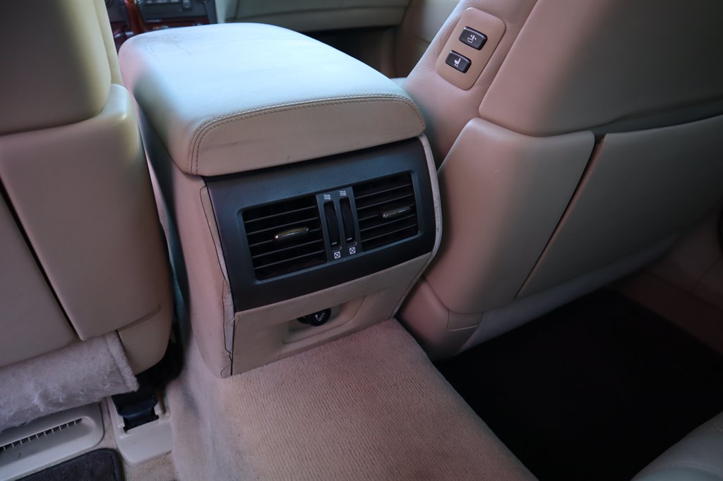 2008 Lexus LS 460 photo
